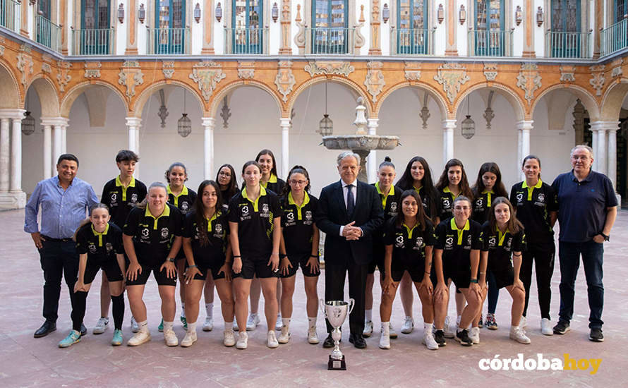 Inauguración de la muestra fotográfica por el 40 aniversario del Club Deportivo Córdoba