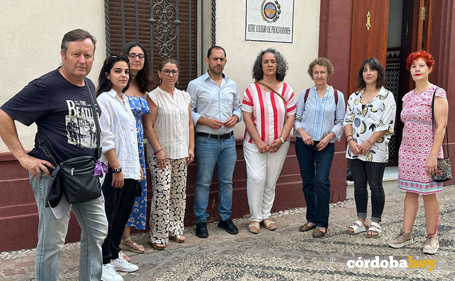 Responsables de IU de Córdoba ante el Colegio de Procuradores de Córdba