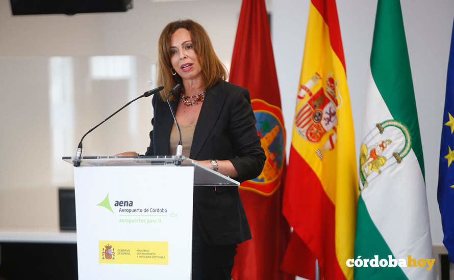 Rocío Díaz, consejera de Fomento, en la inauguración de la nueva terminal del Aeropuerto de Córdoba
