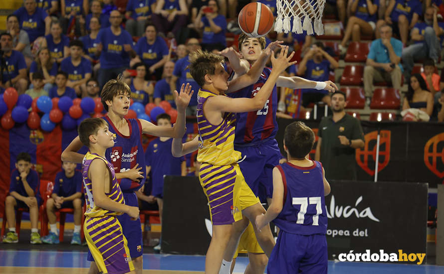 Final del Campeonato de baloncesto base español entre el Barcelona y el Mataró FOTO IMDECO